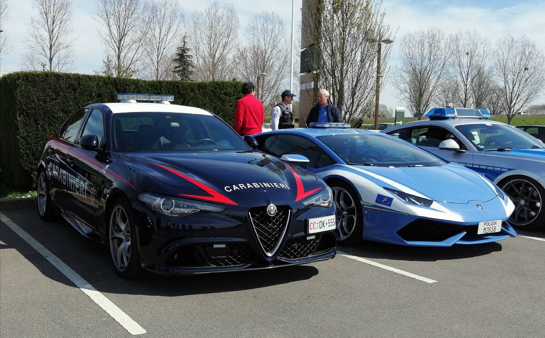 giuia lamborghini polizia