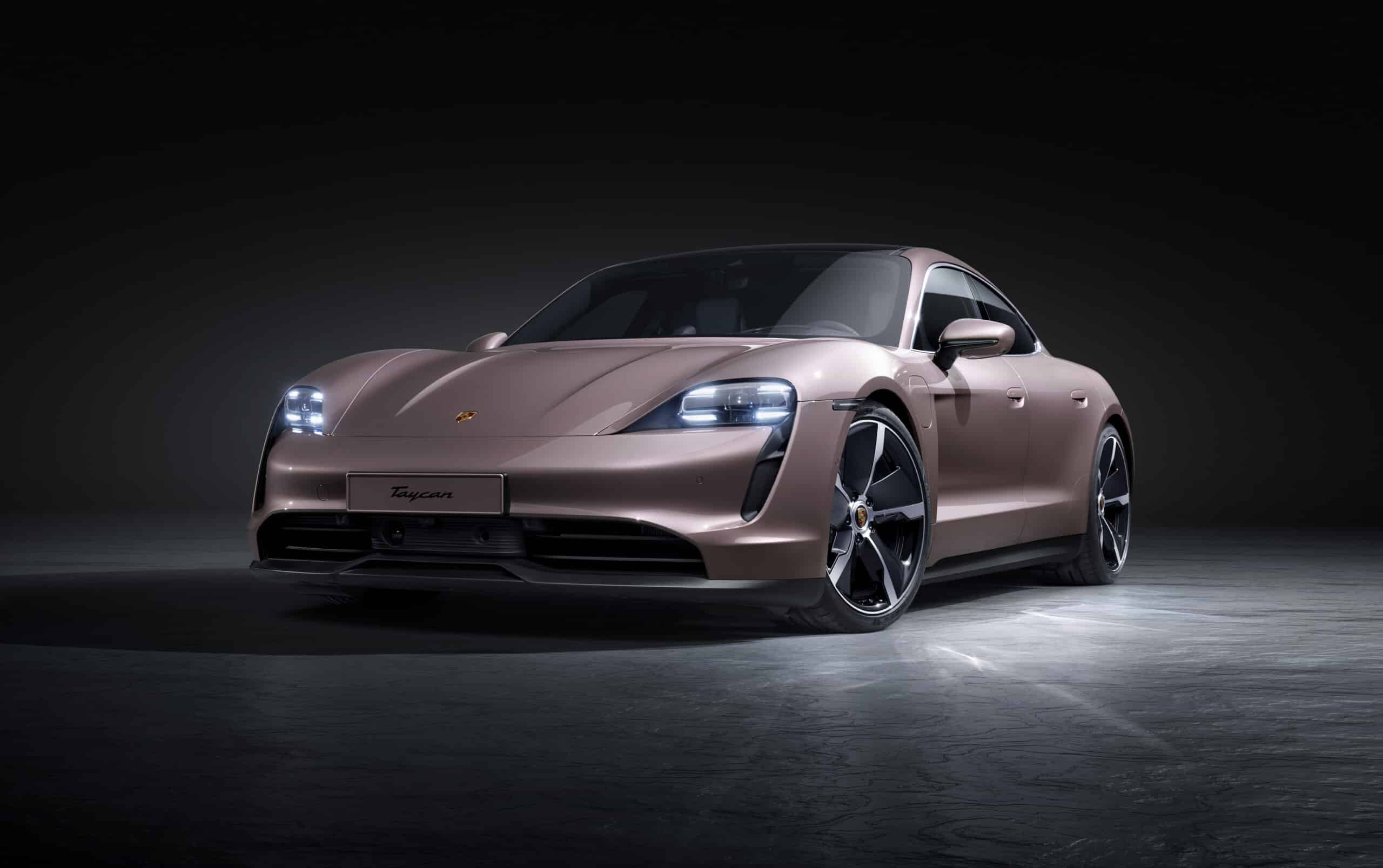 Porsche Taycan: tutto sull’ultimo aggiornamento del software