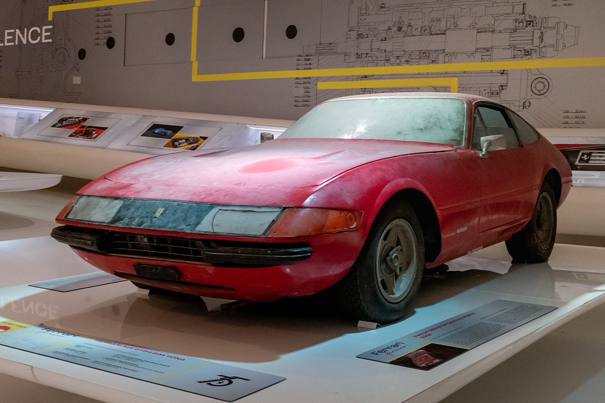 La storia di questa Ferrari Daytona vi sorprenderà: è esposta al Museo Ferrari