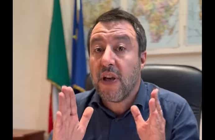 Salvini vuole inasprire il Codice delle Strada: “pene più severe per chi guida ubriaco”