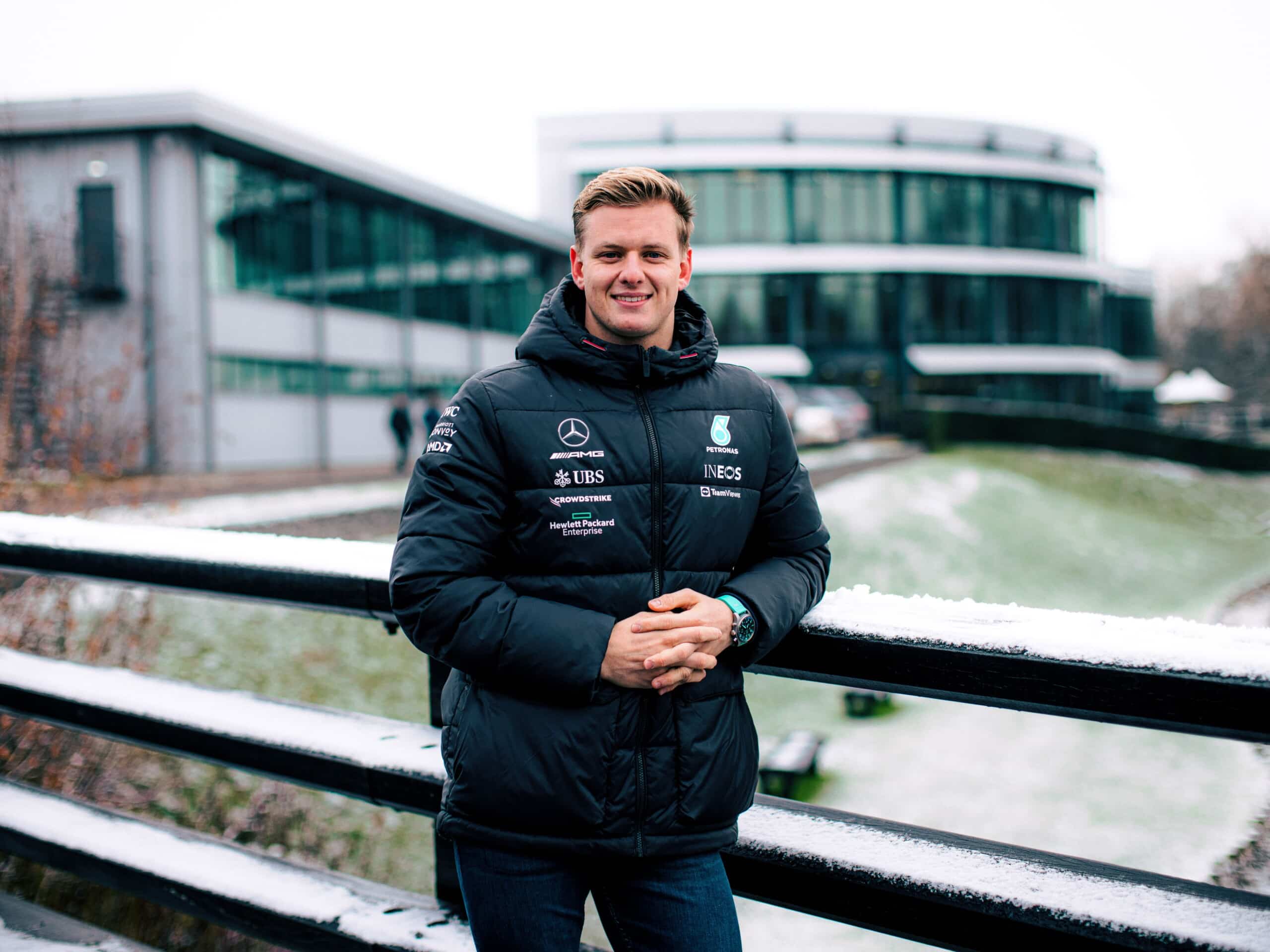 Mick-Schumacher-Mercedes-2023-terzo-pilota--scaled