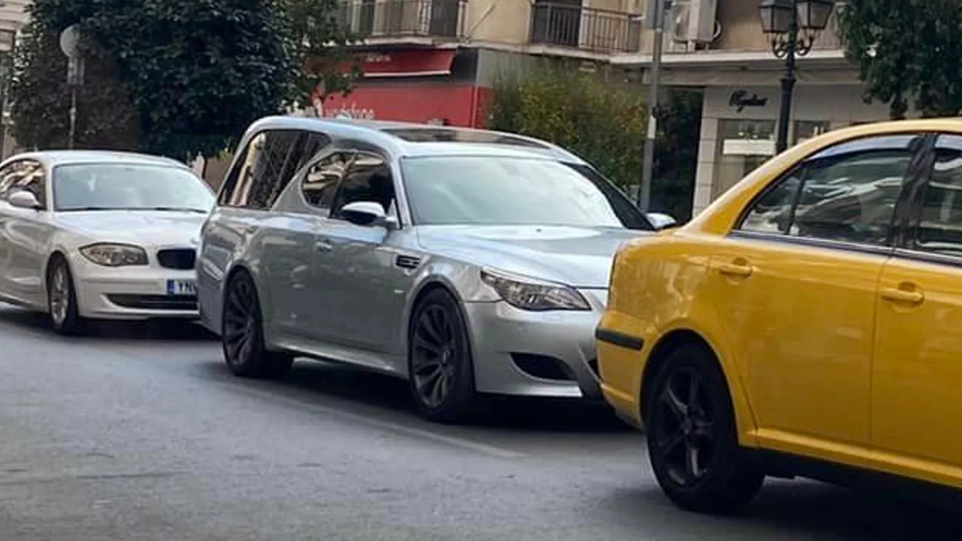 BMW M5 V10, c’è chi ha pensato all’ultimo viaggio con prepotenza