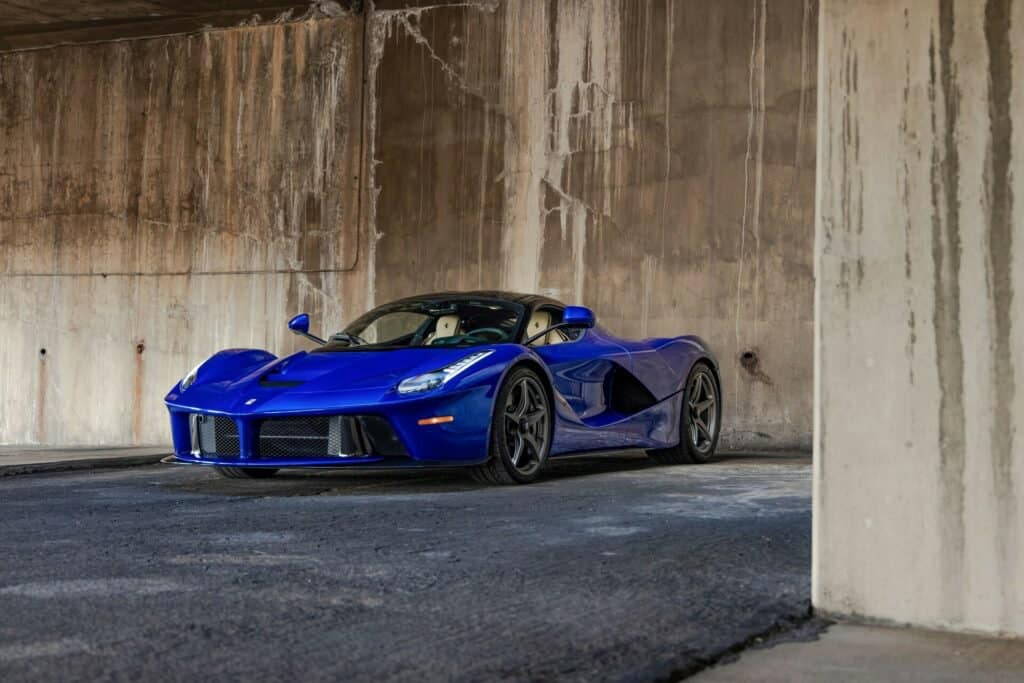 laferrari blu elettrico