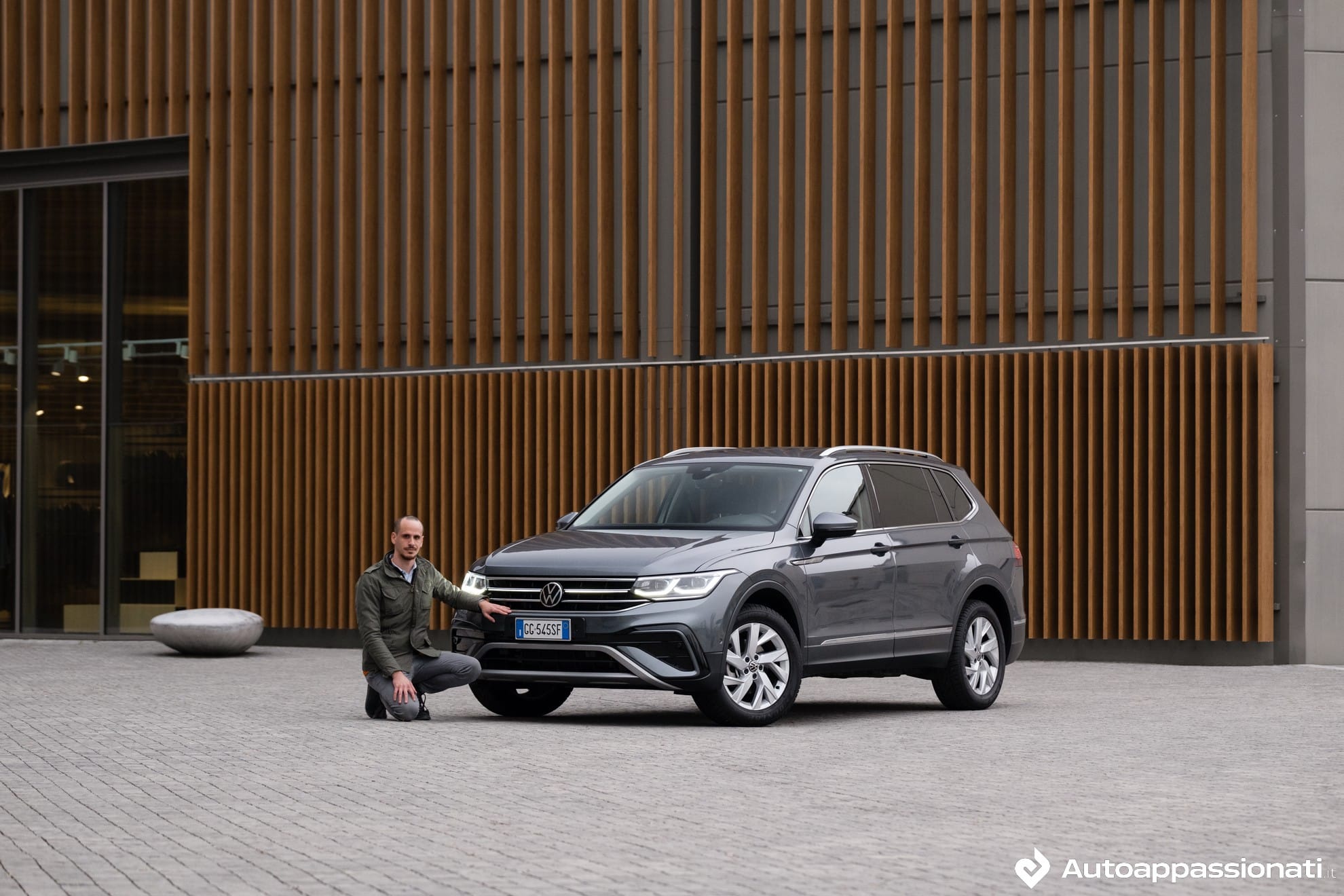 Volkswagen Tiguan Allspace TDI: prezzo, interni, motore, prova su strada