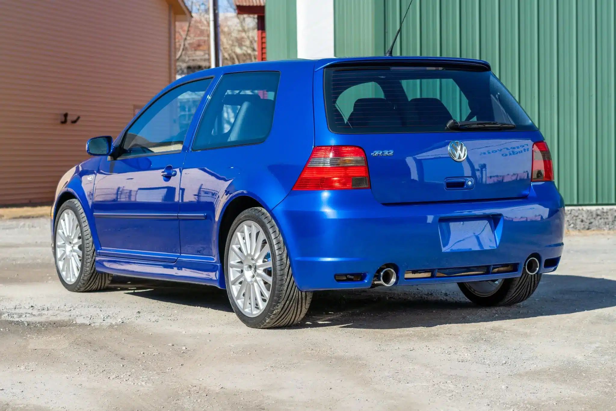 r32 rear