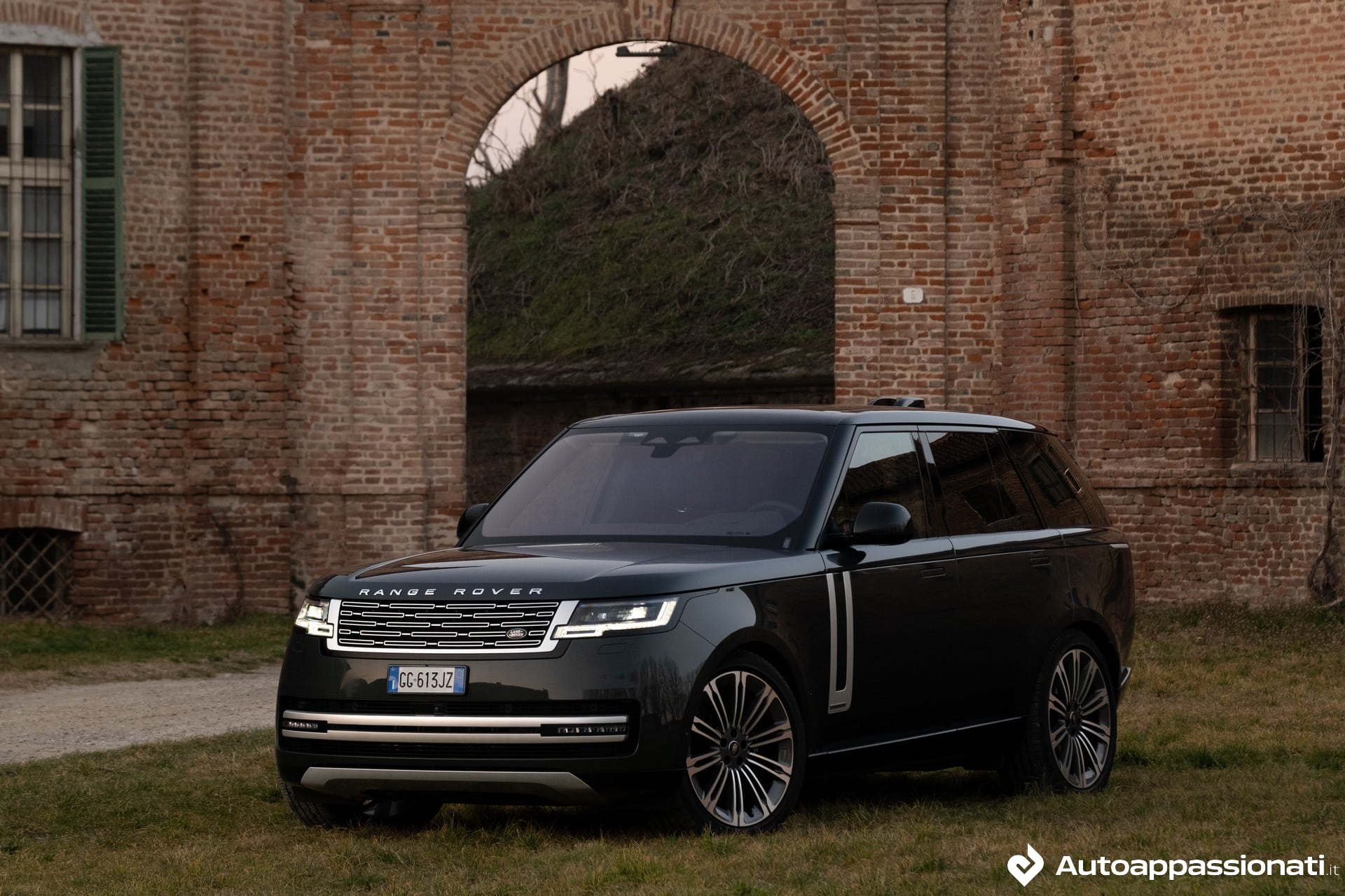 range rover 2023