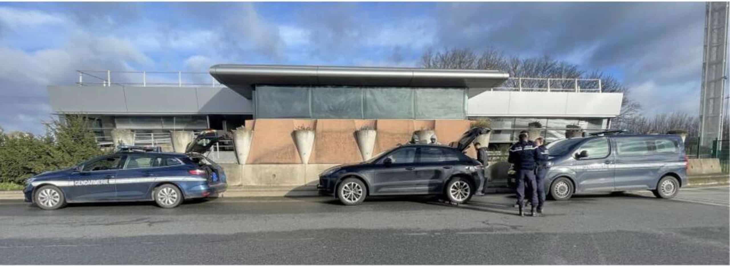 Beccata a 230 km/h in autostrada: la scusa non sta in piedi