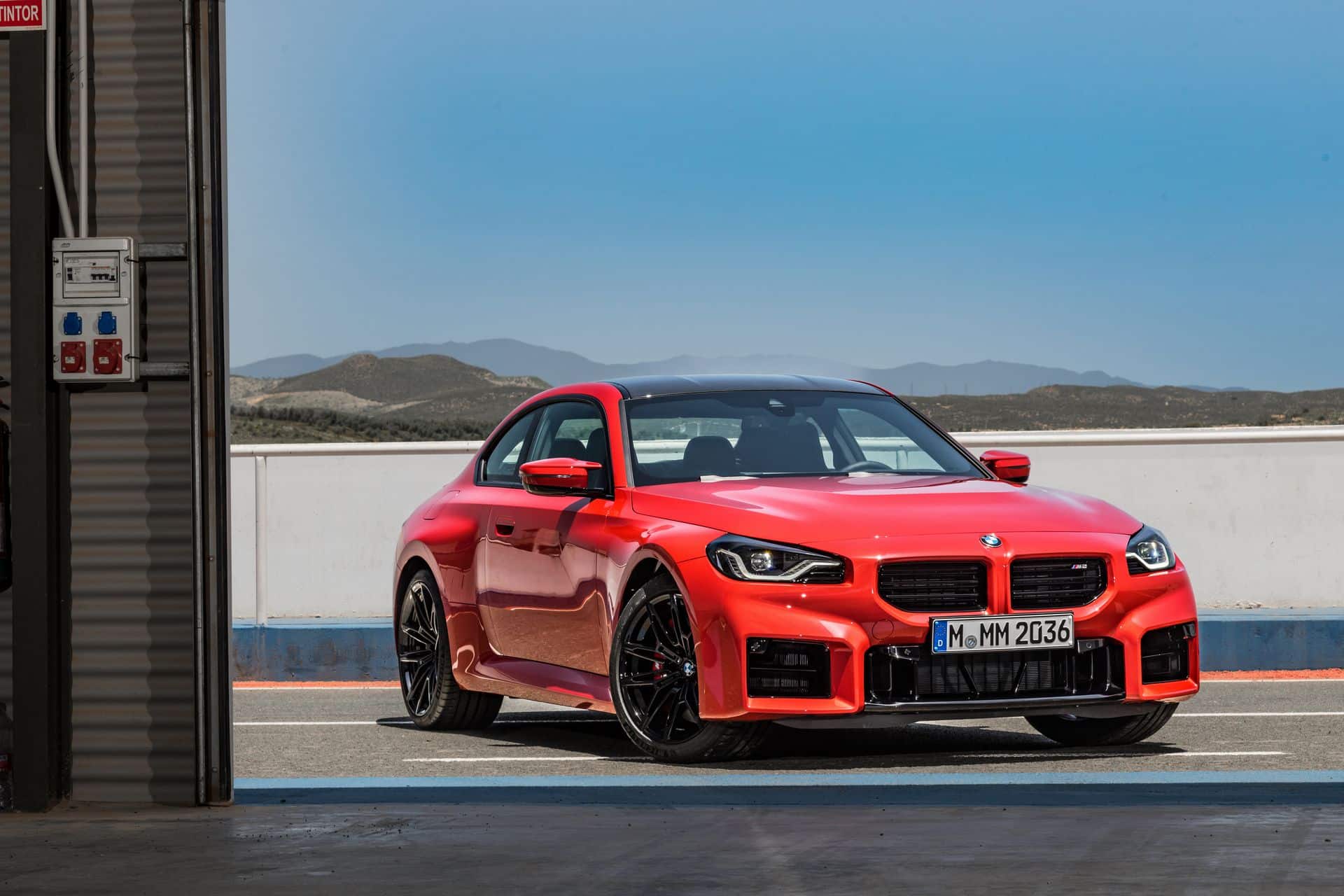 Front BMW M2 2023