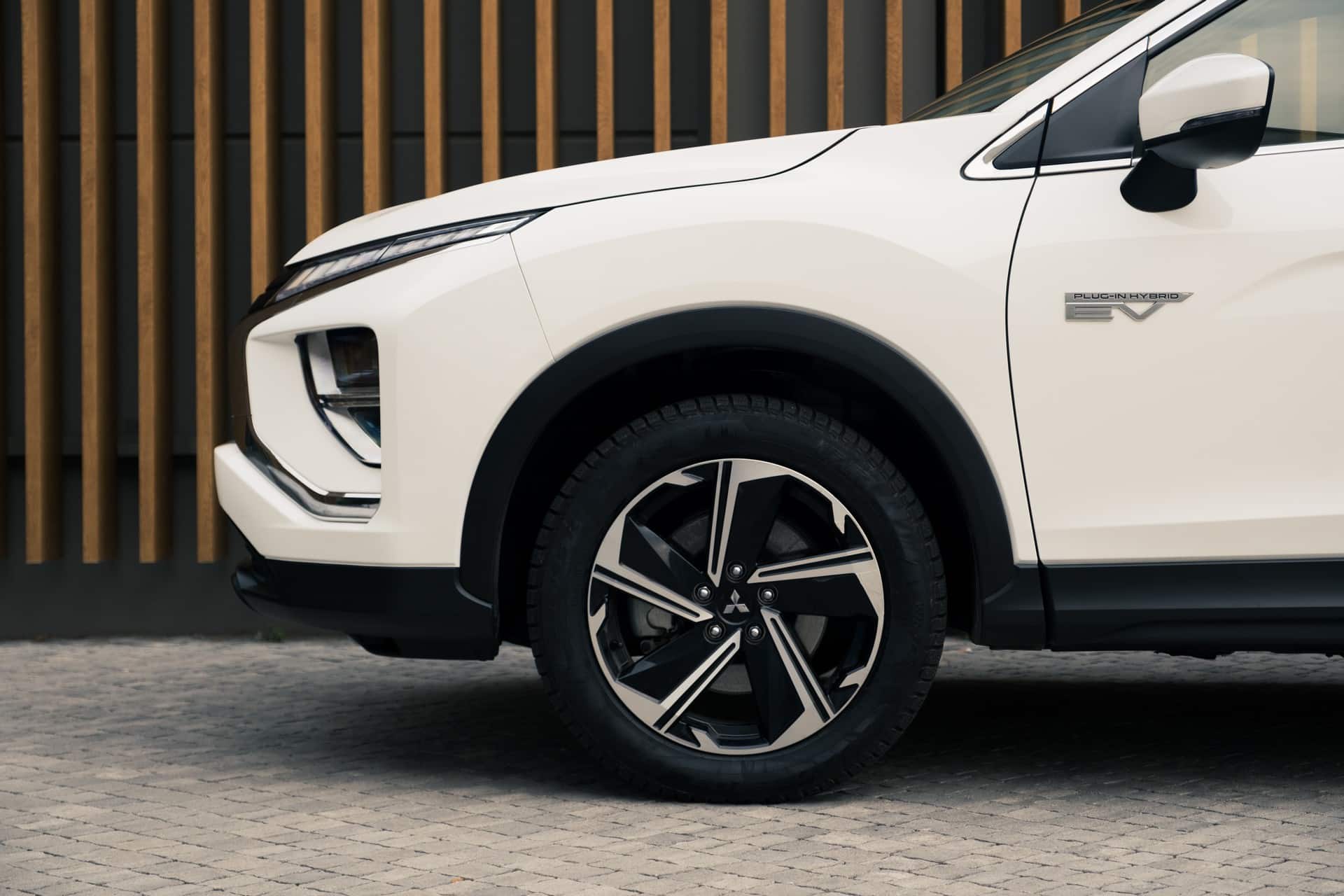 mitsubishi eclipse cross 2023