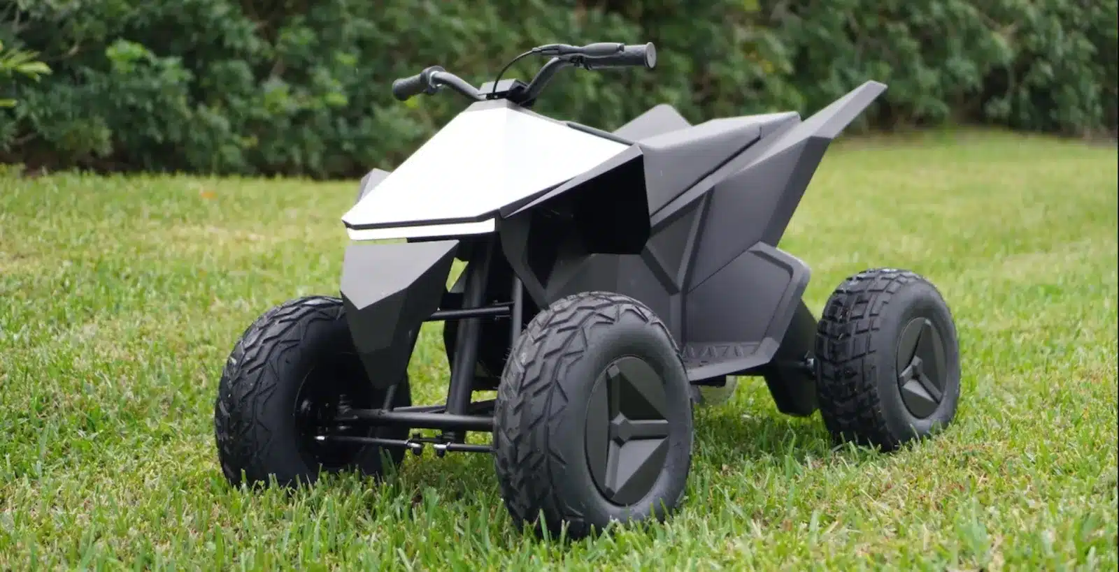 cyberquad tesla