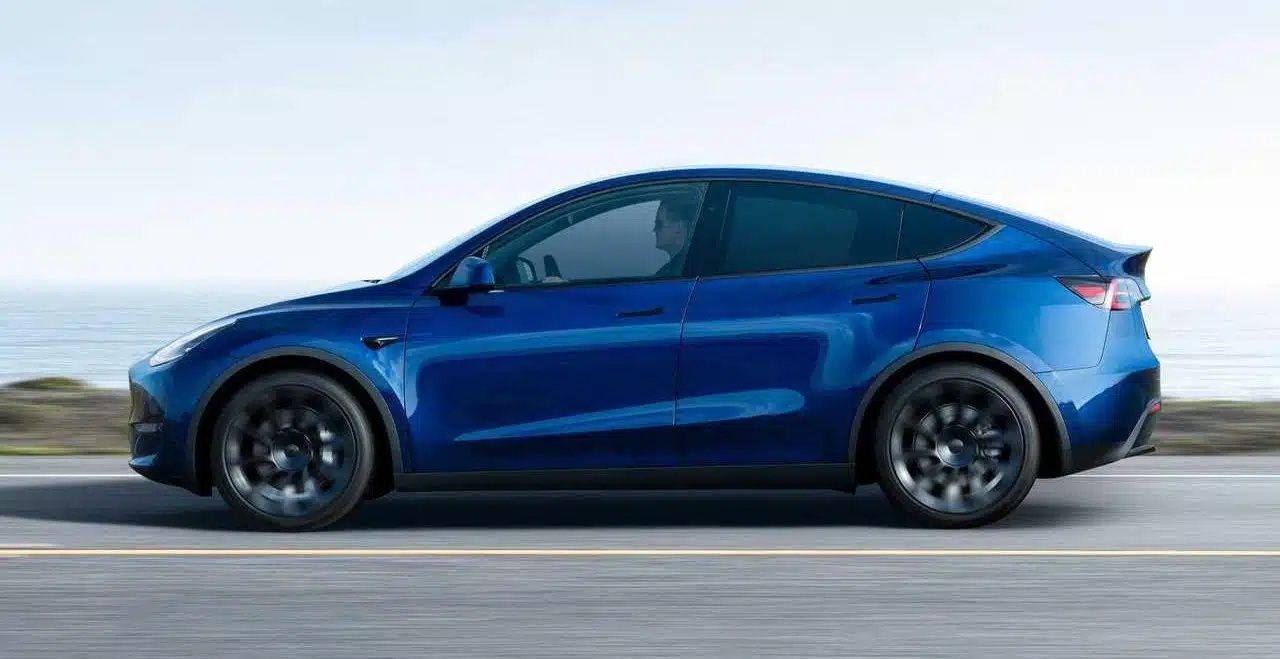 Auto più venduta nel mondo 2023: Tesla Model Y imbattibile