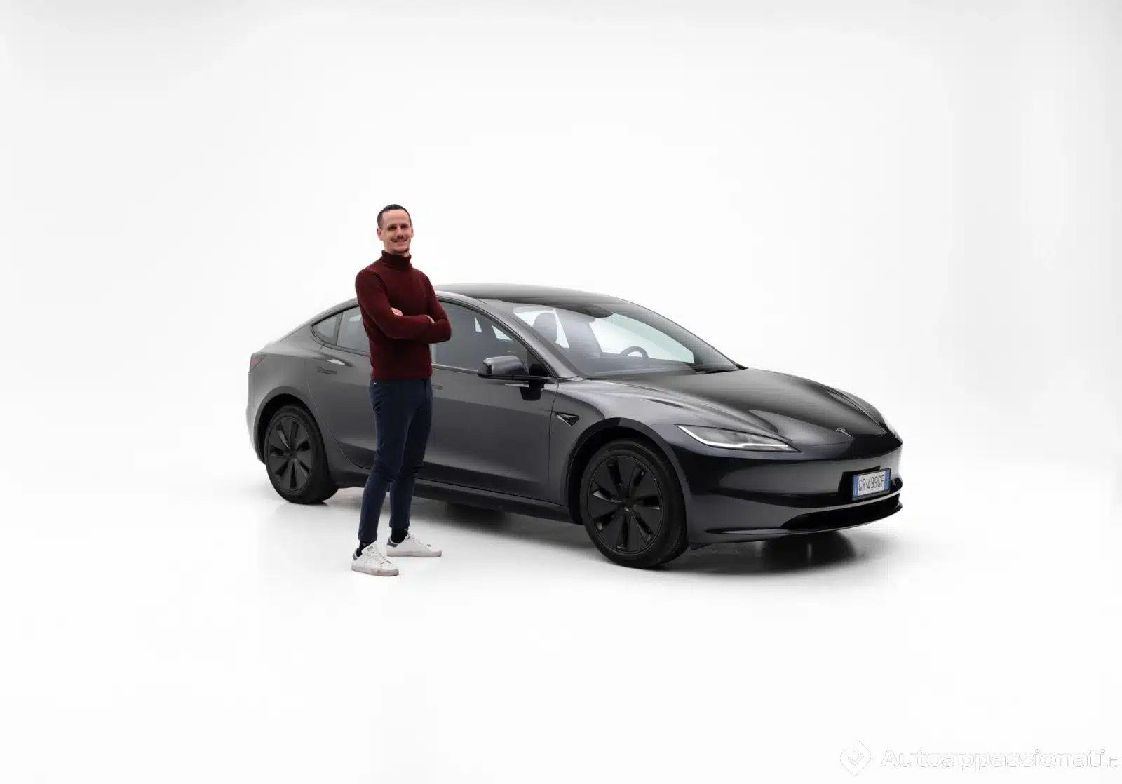 tesla model 3 rwd