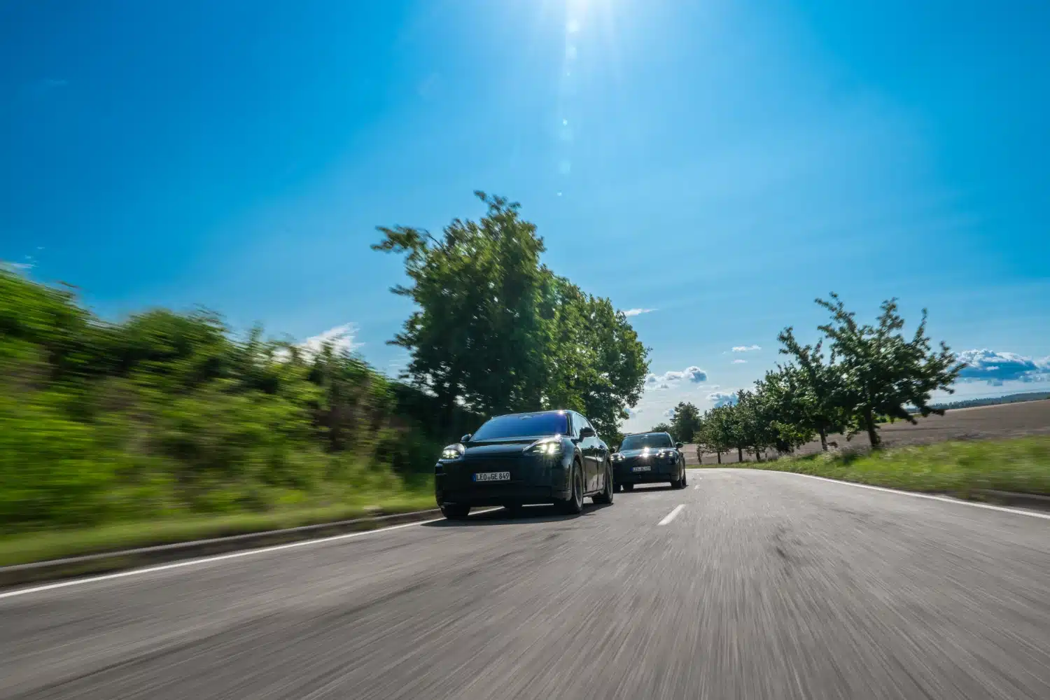 Nuova Porsche Cayenne, sarà elettrica ma anche ibrida e termica