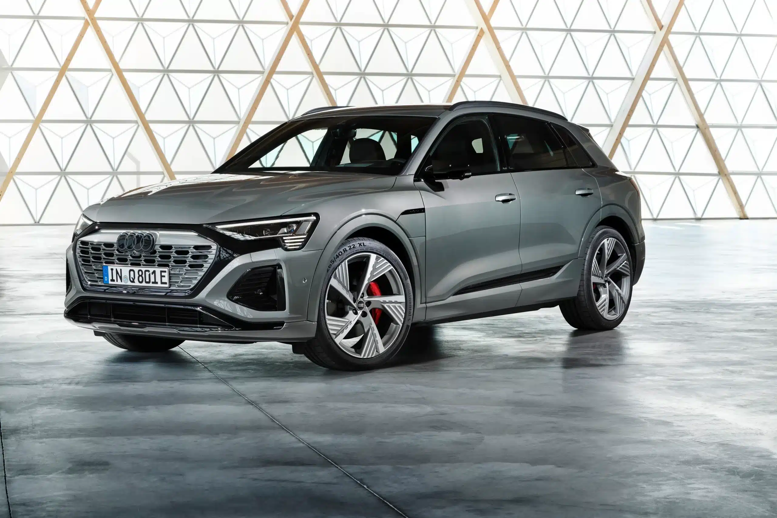 audi q8-etron