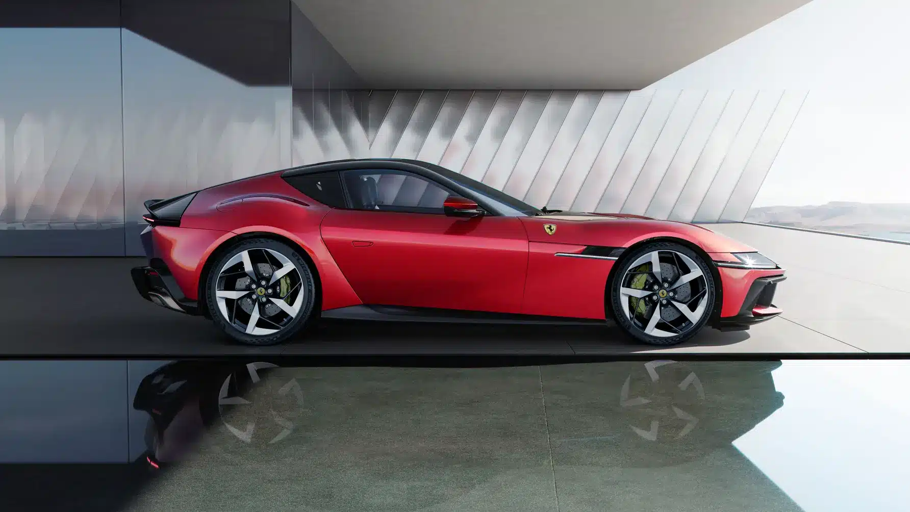 Ferrari, apertura ai biocarburanti: c’è un futuro per i V12