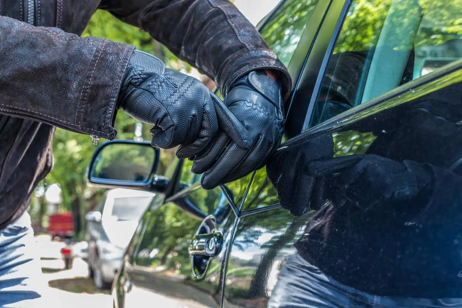 Auto elettriche: perché i ladri non le rubano?