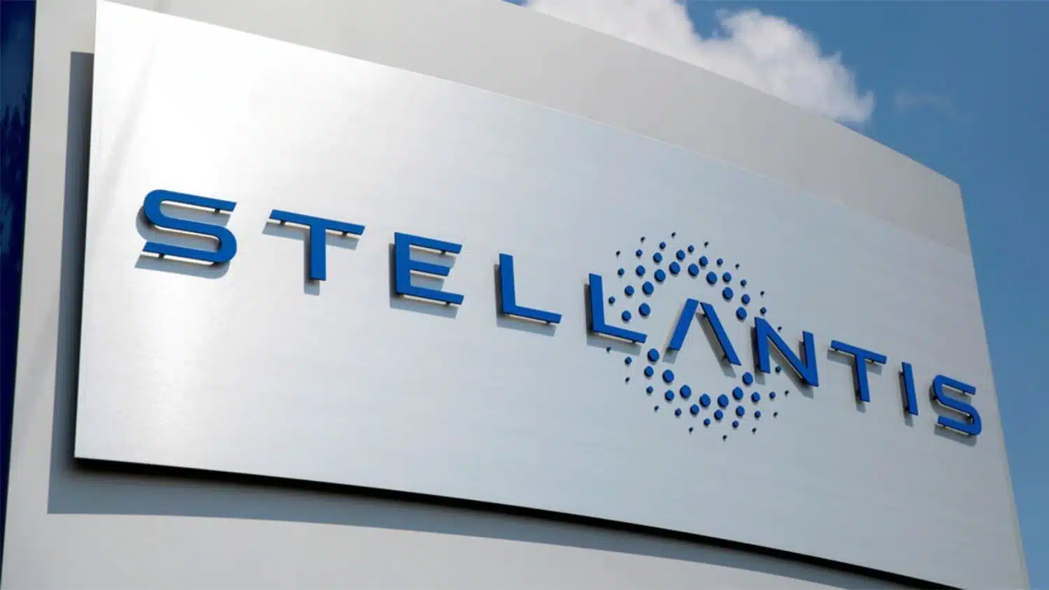 Stellantis ha pronto un cambio per le elettriche