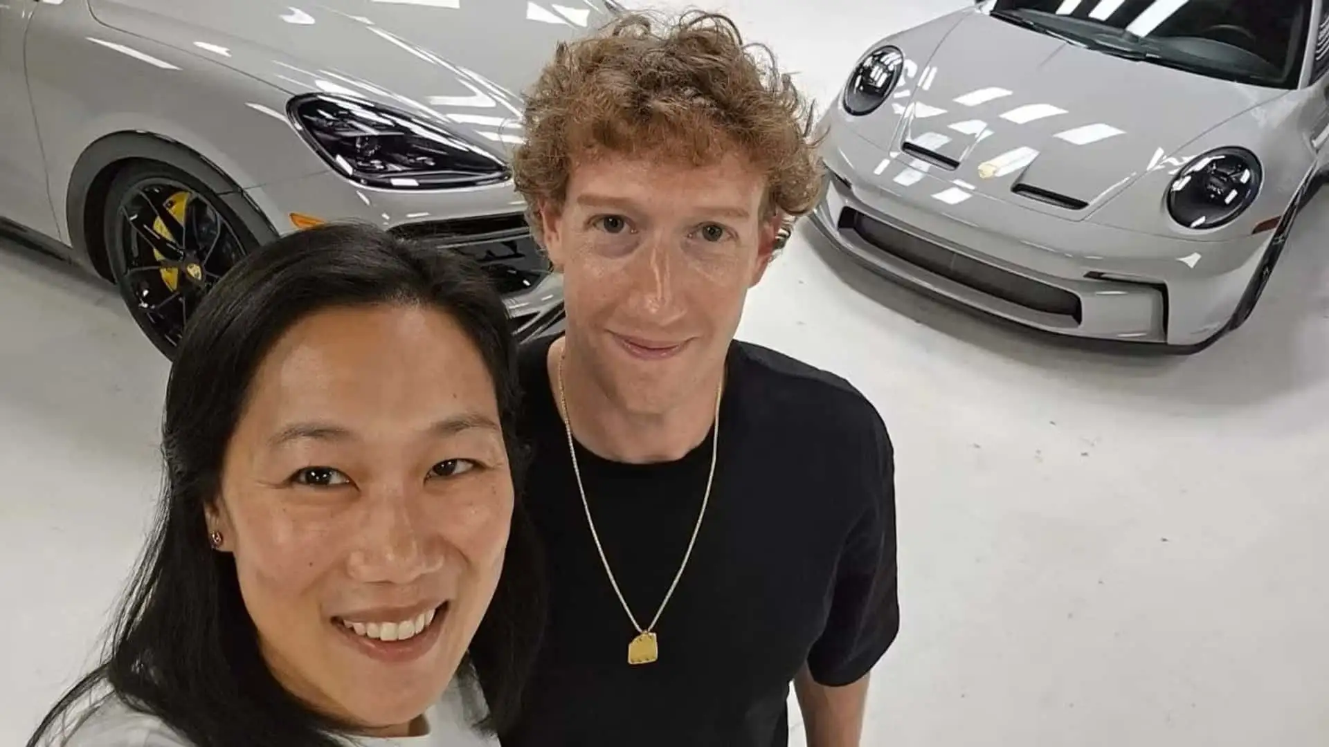 Zuckerberg trasforma la Porsche della moglie in una limousine