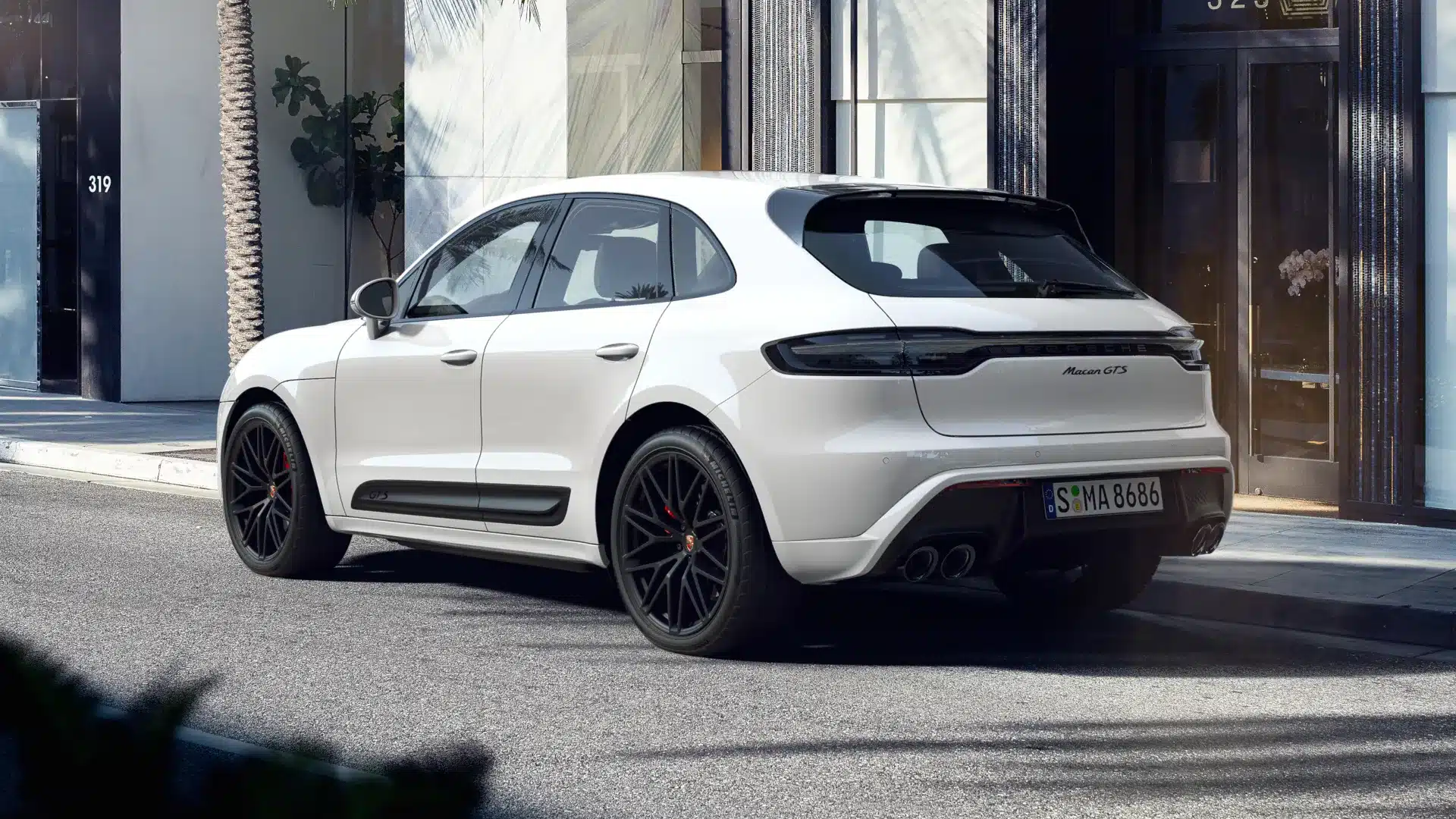 Porsche Macan elettrica posteriore